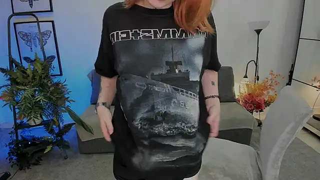 NaomiRosss online show from 13, 11, 2025