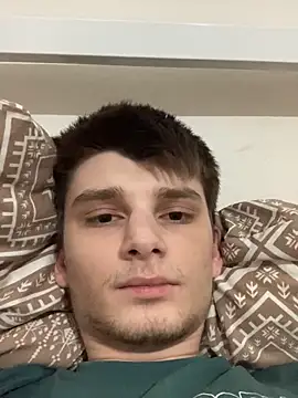 Snapshot of zackdelfon chatting on 13, 11, 2025 zackdelfon online show from 13, 11, 2025