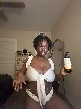 Snapshot of ladiosa_selene chatting on 28, 2, 2026 ladiosa selene online show from 28, 2, 2026