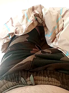 Snapshot of Hakan2100 chatting on 18, 12, 2025 Hakan2100 online show from 18, 12, 2025