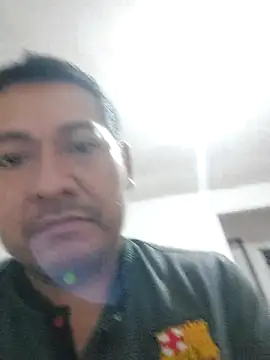 Snapshot of Davimo10 chatting on 9, 11, 2025 Davimo10 online show from 9, 11, 2025