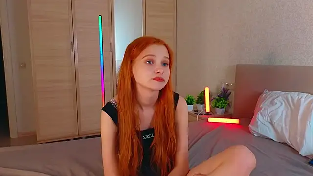 Snapshot of MarthaMack chatting on 28, 11, 2025 MarthaMack online show from 28, 11, 2025