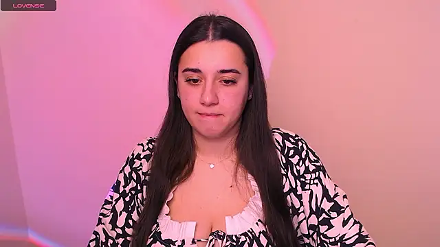 Snapshot of AlinaDoll_ chatting on 19, 1, 2026 AlinaDoll online show from 19, 1, 2026