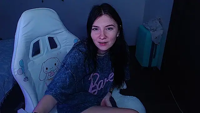 Snapshot of _Daniella_True_ chatting on 5, 11, 2025 Daniella True online show from 5, 11, 2025