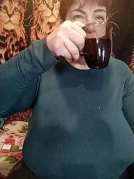 MyHoneyKira online show from 15, 11, 2025