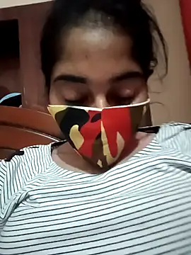 Snapshot of Tamil_White_Rose chatting on 26, 11, 2025 Tamil White Rose online show from 26, 11, 2025