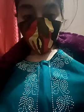 Snapshot of Tamil_White_Rose chatting on 30, 11, 2025 Tamil White Rose online show from 30, 11, 2025