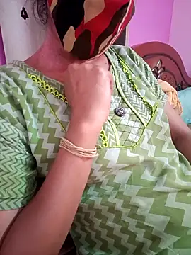 Snapshot of Tamil_White_Rose chatting on 6, 5, 2026 Tamil White Rose online show from 6, 5, 2026