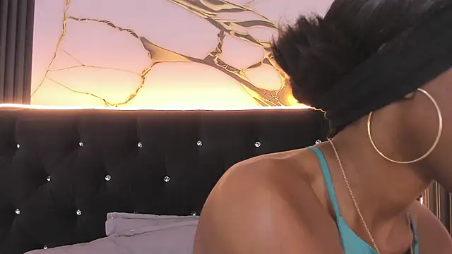 Mia Devereaux167 online show from 20, 2, 2026