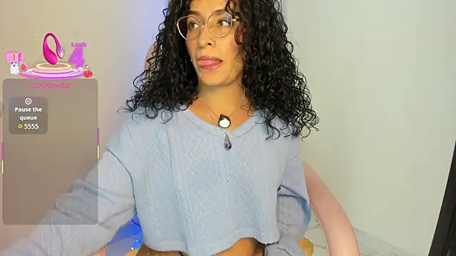 misslya00 online show from 18, 12, 2025