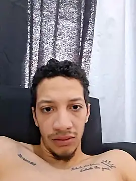 Snapshot of katy699 chatting on 14, 11, 2025 katy699 online show from 14, 11, 2025