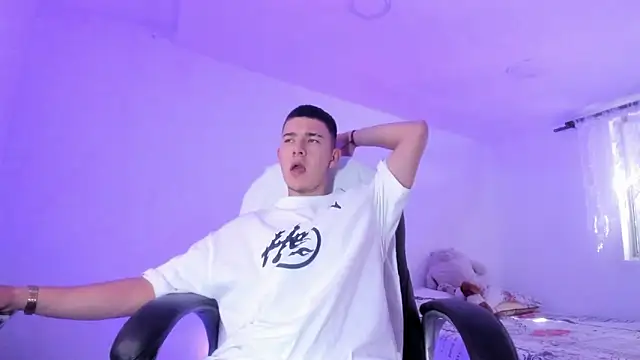 Aleck Boy online show from 6, 1, 2026