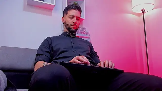 Supreme Alpha online show from 17, 11, 2025