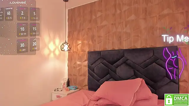 Kiara velvet   online show from 13, 12, 2025