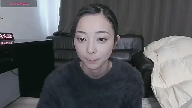 Snapshot of --Hina-- chatting on 27, 2, 2026 --Hina-- online show from 27, 2, 2026