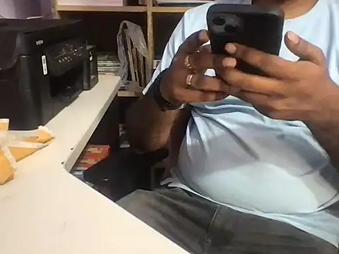 Snapshot of KingCobra_07 chatting on 6, 7, 2026 KingCobra 07 online show from 6, 7, 2026