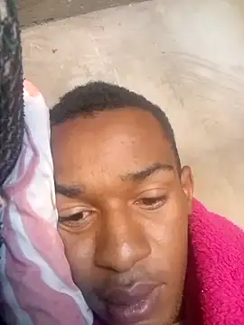 Snapshot of akram306 chatting on 4, 11, 2025 akram306 online show from 4, 11, 2025