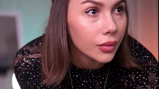 KarinaKokhana online show from 22, 11, 2025