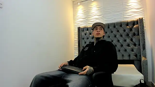 DANTE ARMSTRONG online show from 19, 12, 2025