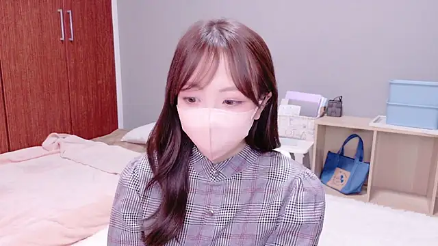 Snapshot of -aotan- chatting on 8, 11, 2025 -aotan- online show from 8, 11, 2025