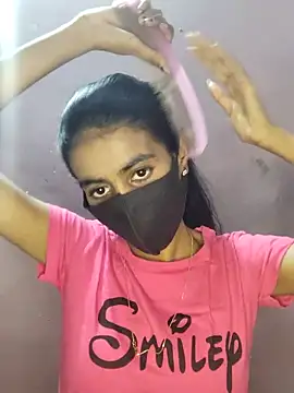 Snapshot of Thaper_Meera2 chatting on 22, 5, 2026 Thaper Meera2 online show from 22, 5, 2026