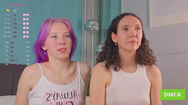 Snapshot of LeeannaSymeon chatting on 4, 11, 2025 LeeannaSymeon online show from 4, 11, 2025