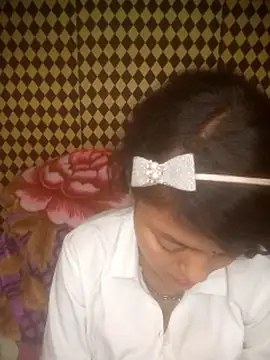 Freakingromance online show from 5, 4, 2026