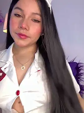 Snapshot of violettabond chatting on 15, 5, 2026 violettabond online show from 15, 5, 2026