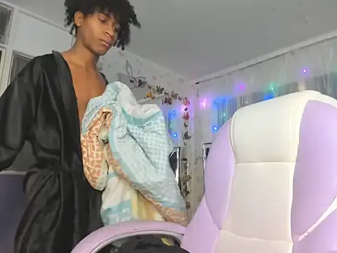 Snapshot of Santy_bigcock_01 chatting on 14, 1, 2026 Santy bigcock 01 online show from 14, 1, 2026