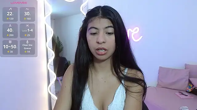 Snapshot of Sandyy_tay chatting on 15, 12, 2025 Sandyy tay online show from 15, 12, 2025