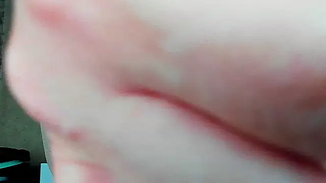 Snapshot of Tykita chatting on 17, 12, 2025 Tykita online show from 17, 12, 2025