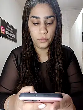nahiarabiel33 online show from 13, 5, 2026