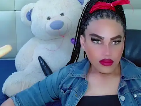 Snapshot of NharaBigCock chatting on 30, 11, 2025 NharaBigCock online show from 30, 11, 2025