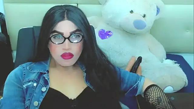 NharaBigCock online show from 9, 7, 2026