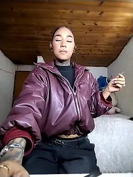 lyam ebony  online show from 8, 1, 2026