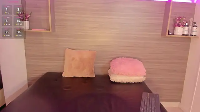 Taylor walton online show from 4, 12, 2025