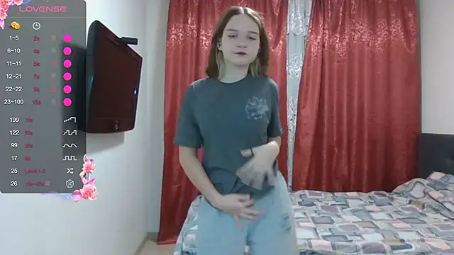 Snapshot of AlissaGerardo chatting on 14, 11, 2025 AlissaGerardo online show from 14, 11, 2025