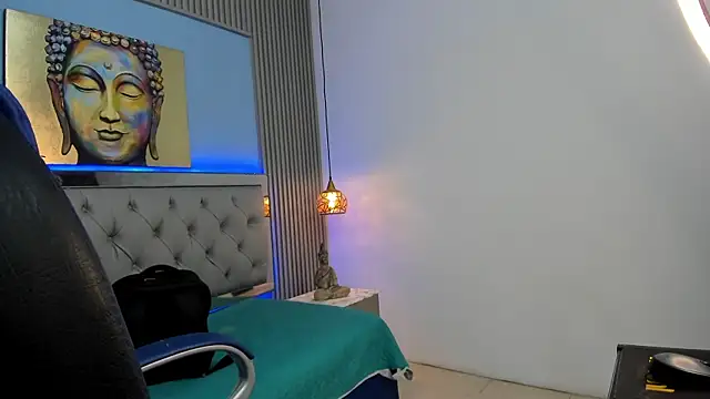 Liams18 online show from 12, 4, 2026