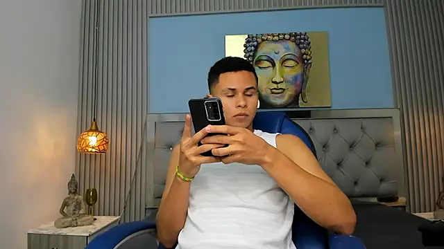 Liams18 online show from 14, 4, 2026