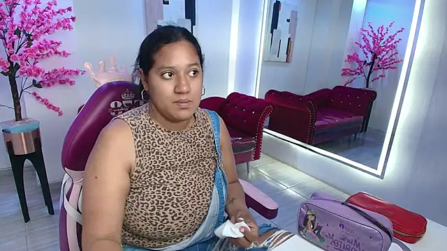 Alondra gomexxx online show from 2, 12, 2025