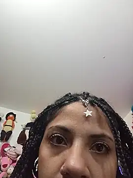 Snapshot of Rousanyel chatting on 7, 11, 2025 Rousanyel online show from 7, 11, 2025