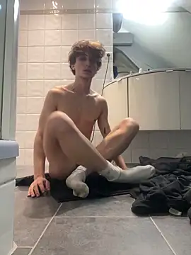 TeenNPlay online show from 14, 11, 2025