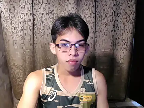 Urhotsilverboy online show from 5, 11, 2025