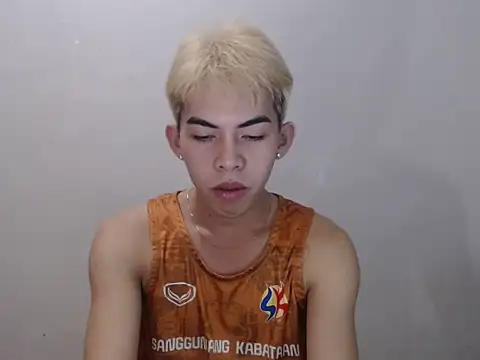 Urhotsilverboy online show from 29, 5, 2026