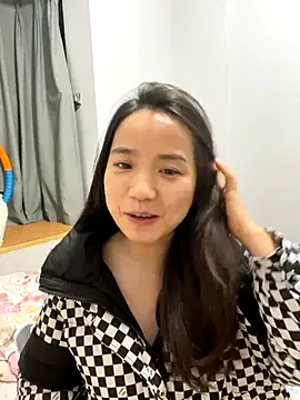 Hmm 0303 online show from 17, 12, 2025