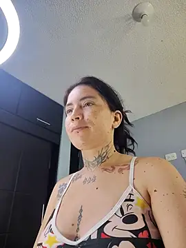 Snapshot of mr_arte chatting on 6, 11, 2025 mr arte online show from 6, 11, 2025