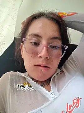 Snapshot of mr_arte chatting on 12, 11, 2025 mr arte online show from 12, 11, 2025