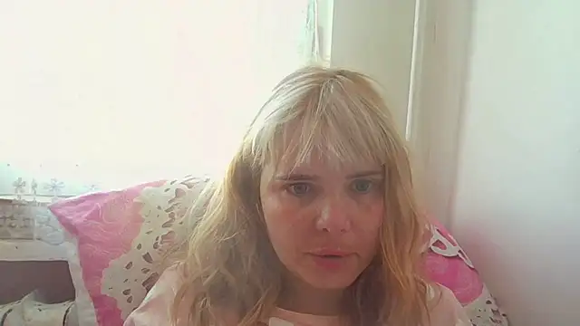 HornyElena online show from 25, 4, 2026