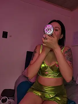 Snapshot of Natali_12 chatting on 23, 11, 2025 Natali 12 online show from 23, 11, 2025