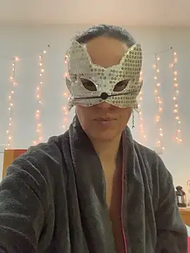 Snapshot of massagistahotbrunette chatting on 8, 1, 2026 massagistahotbrunette online show from 8, 1, 2026